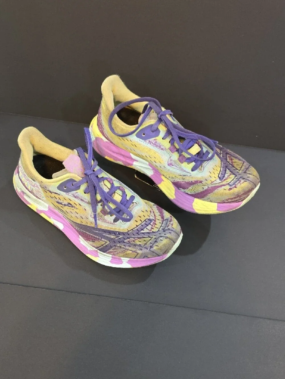 Asics Gel-Noosa Tri 15 Women's Purple and Yellow Running Shoes Size 7.5